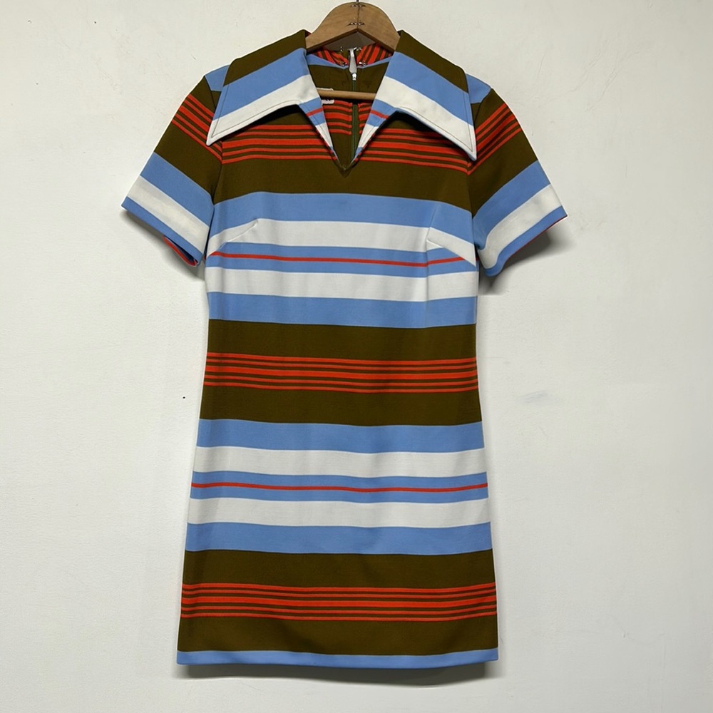 Vintage Stripe Shift Dress Polyester Peter Pan Collar 70s Vibes